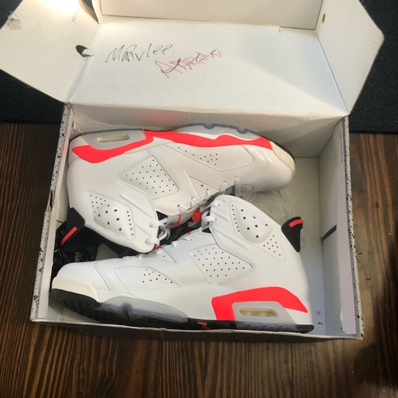Air Jordan 6 ‘white infared’